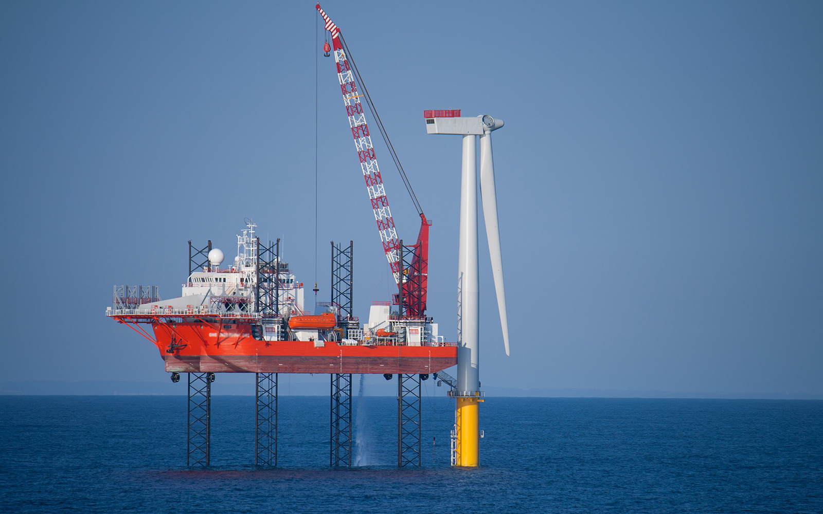 offshore wind farm construction