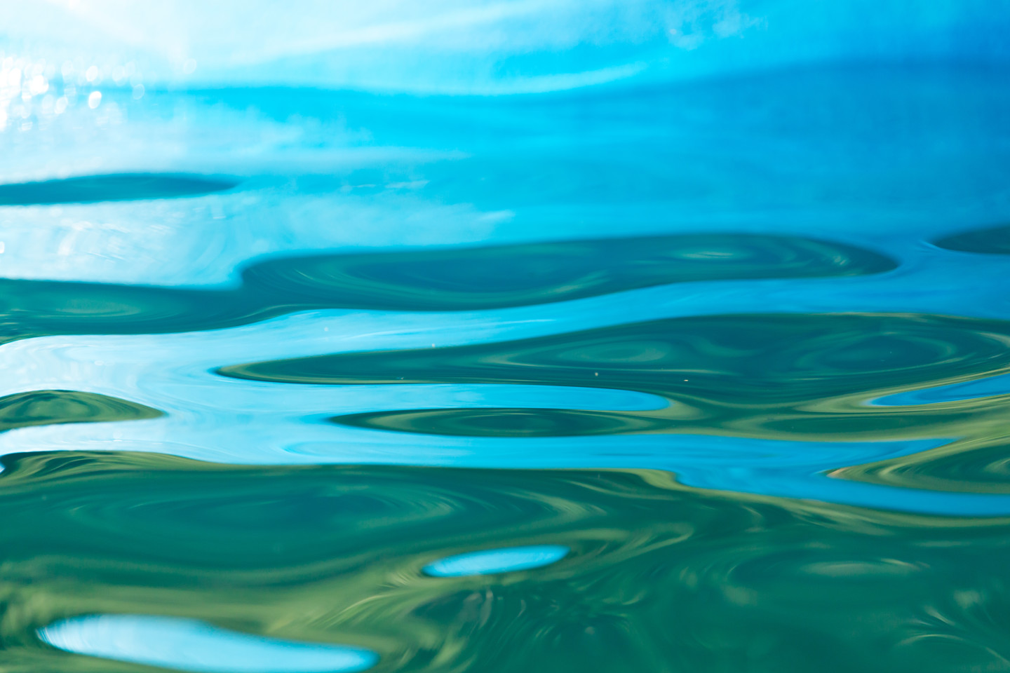 Water_reflection_shutterstock_239507836.jpg