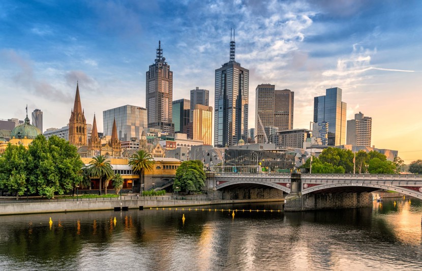 Melbourne city and Yarra river