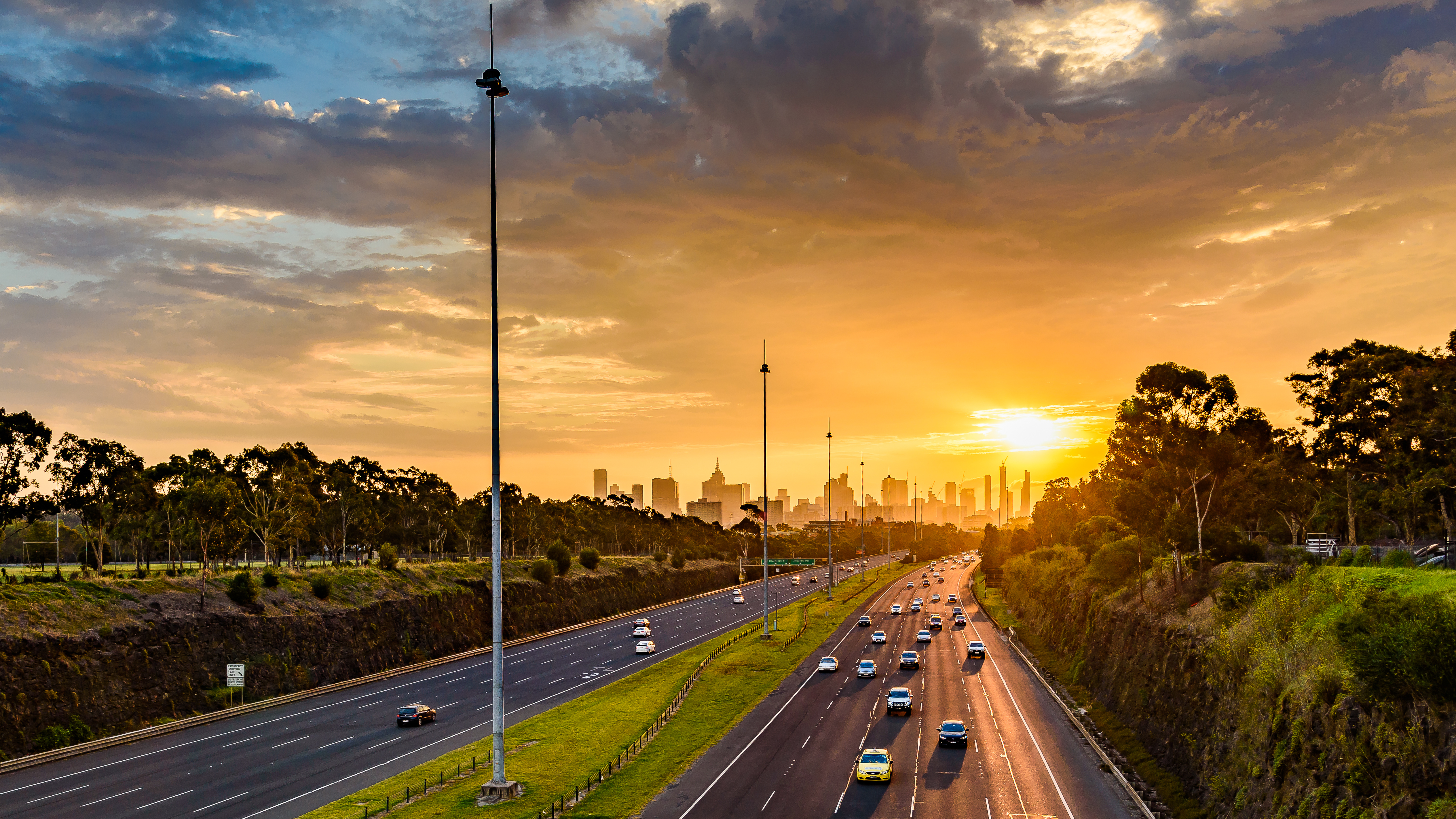 Melbourne freeway.jpg